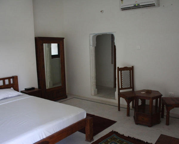 Paawana Haveli Hotel Mandāwa Стая снимка